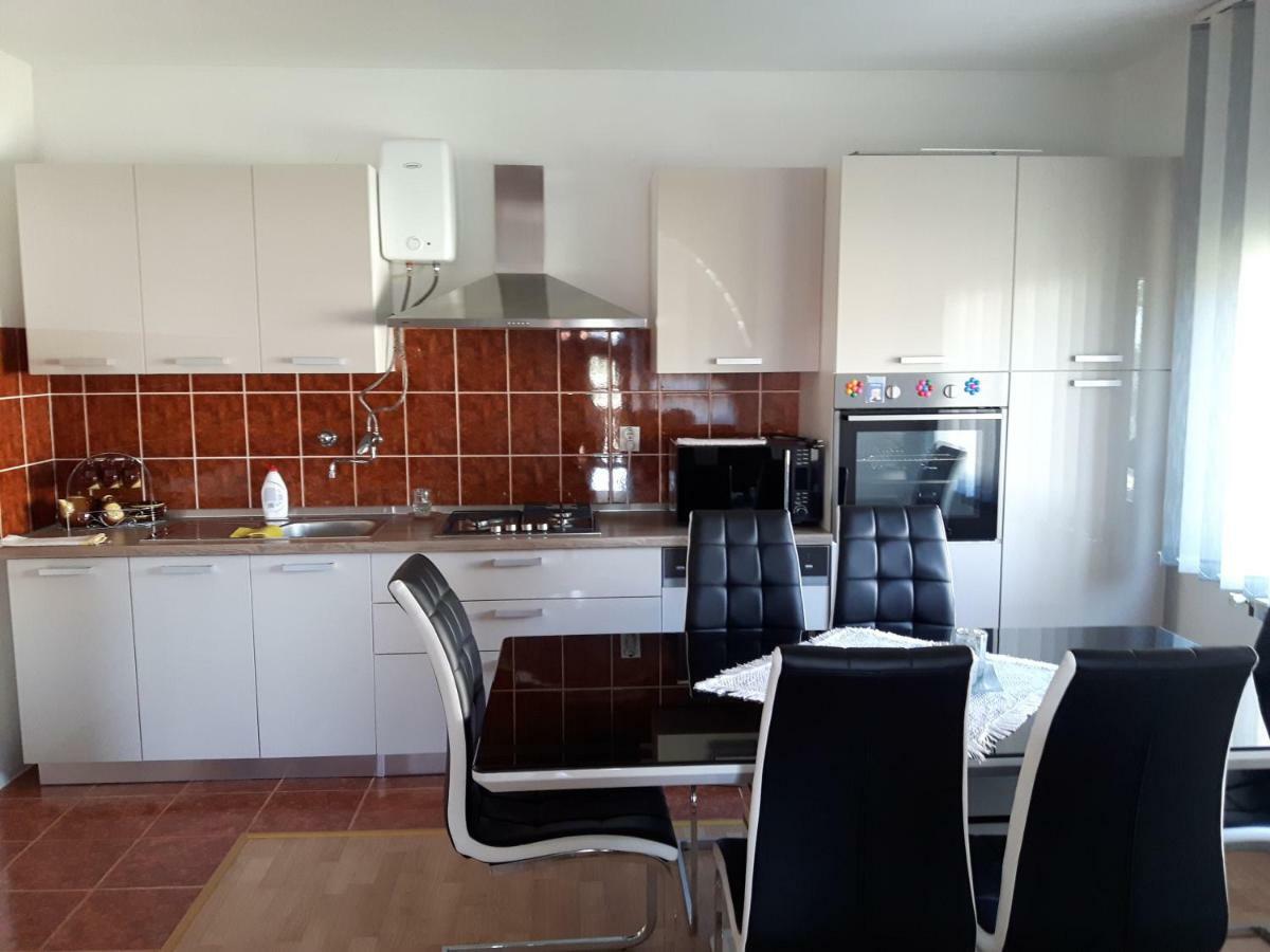 Apartman Petra & Tena Slunj Exterior photo